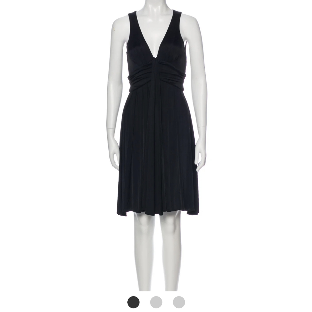Diane von Furstenberg - Black Pleated Dress - Size 4